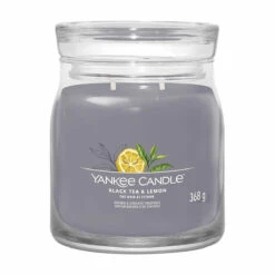 Yankee Candle Black Tea & Lemon Signature Medium Jar Candle