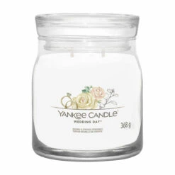 Yankee Candle Wedding Day Signature Medium Jar Candle