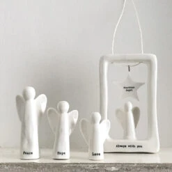 East Of India Christmas Set Of 3 Porcelain Angels -Campusgifts Shop 5817 east of india xmas set of three porcelain angels 4