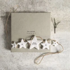 East Of India Porcelain 'Merry Christmas' Stars Garland 7 East Of India Porcelain 'Merry Christmas' Stars Garland -Campusgifts Shop east of india 6481 porcelain garland stars 2