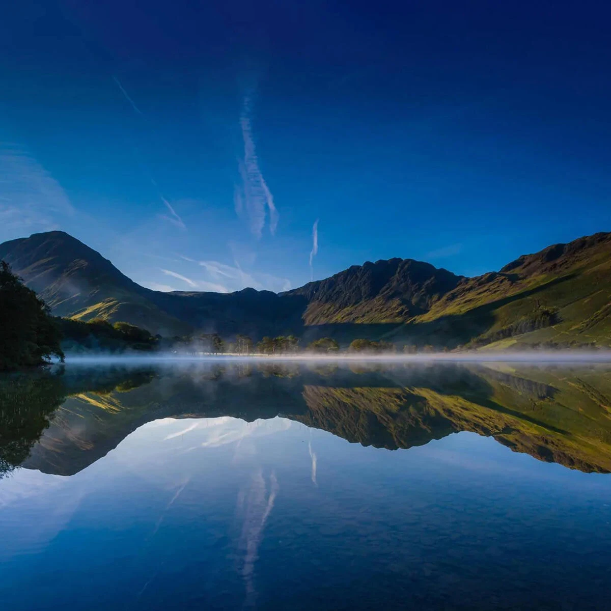 Home County Candle Co. The Lakes - Freshwater Minerals Soy Candle 4 Home County Candle Co. The Lakes - Freshwater Minerals Soy Candle - Image 2