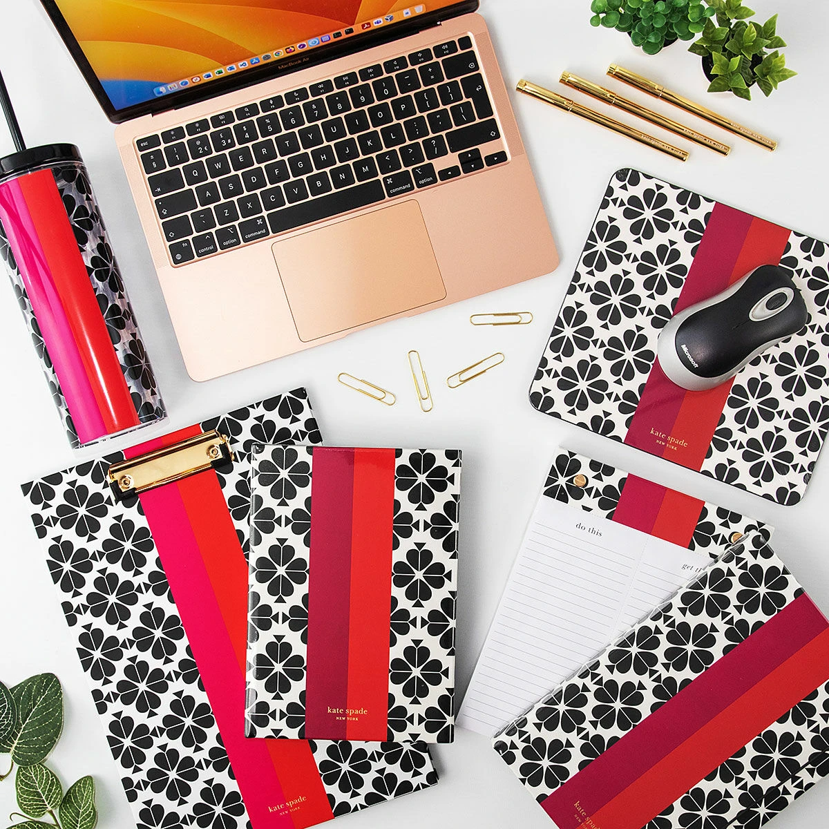 Kate Spade New York Black Spade Flower Acrylic Tumbler With Straw 5 Kate Spade New York Black Spade Flower Acrylic Tumbler With Straw - Image 3