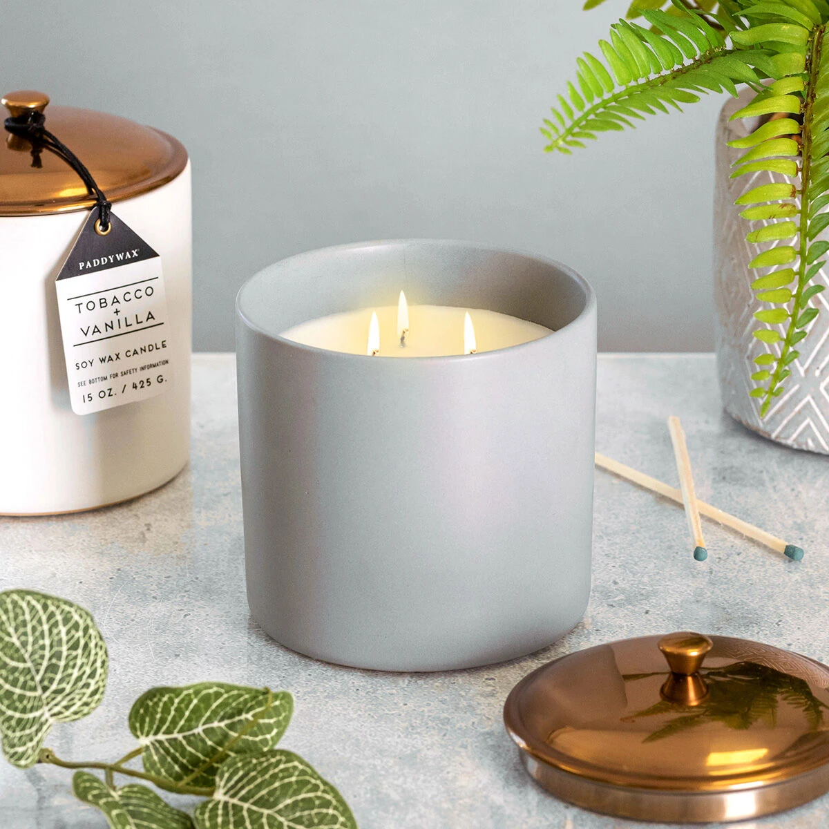 Paddywax Hygge 425g 3 Wick Vetiver & Cardamom Grey Ceramic Soy Candle 4 Paddywax Hygge 425g 3 Wick Vetiver & Cardamom Grey Ceramic Soy Candle - Image 2