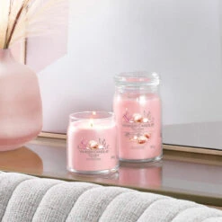 Yankee Candle Pink Sands Signature Large Jar Candle -Campusgifts Shop pink sands signature collection lifestyle 2