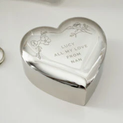 Personalised Floral Free Text Heart Trinket Box -Campusgifts Shop pmc personalised p0102z22 floral free text heart trinket box 04