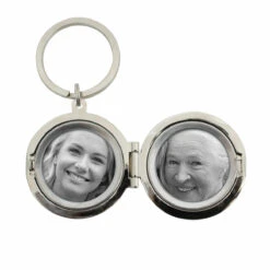 Personalised Floral Round Photo Frame Keyring -Campusgifts Shop pmc personalised p0102z26 floral round photo frames keyring 03