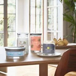 Yankee Candle Ocean Air Signature Multi-Wick Tumbler Candle -Campusgifts Shop ss23 signature collection lifestyle 5 3