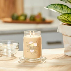 Yankee Candle Vanilla Cupcake Signature Large Jar Candle 10 Yankee Candle Vanilla Cupcake Signature Large Jar Candle -Campusgifts Shop yankee candle 1629969e vanilla cupcake signature large jar candle lifestyle 3