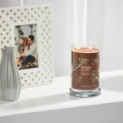 Yankee Candle Praline & Birch Signature Large Tumbler Candle 9 Yankee Candle Praline & Birch Signature Large Tumbler Candle -Campusgifts Shop yankee candle 1630055e praline birch signature large tumbler candle lifestyle 2