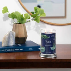 Yankee Candle Lakefront Lodge Signature Large Tumbler Candle -Campusgifts Shop yankee candle 1630058e lakefront lodge signature large tumbler candle lifestyle 1