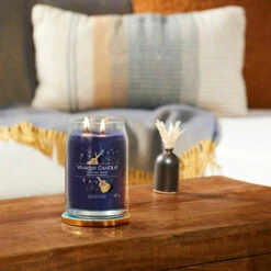 Yankee Candle Twilight Tunes Signature Large Jar Candle -Campusgifts Shop yankee candle 1734812e twilight tunes signature large jar candle lifestyle 2